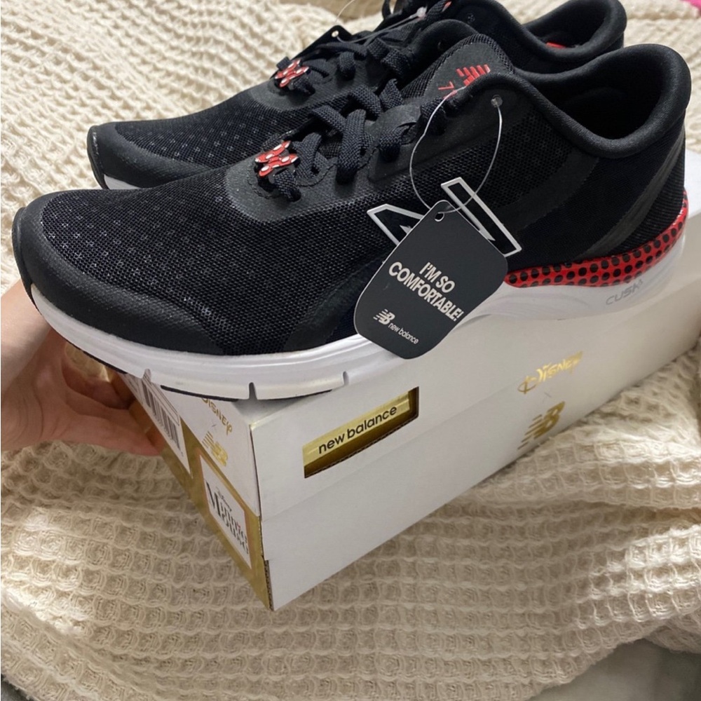 New Balance Disney Minnie Mouse Sneakers